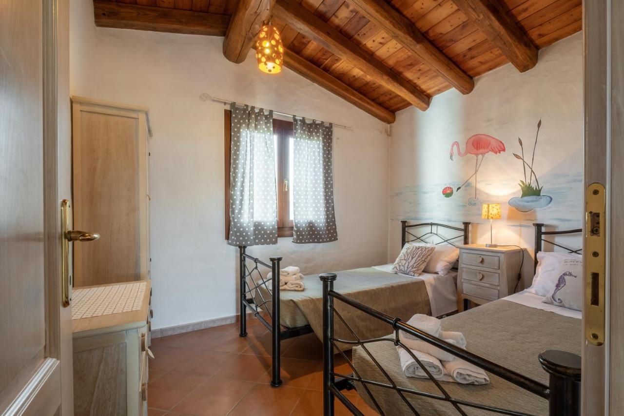 Villetta Erica Tanaunella Extérieur photo